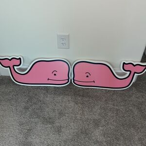 Vineyard Vines wooden Pink Whale display store decorative sign